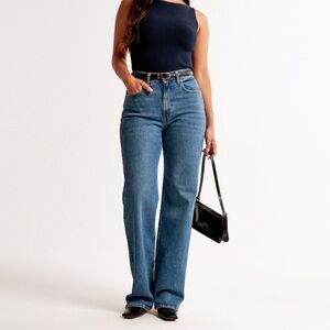 💗Abercrombie Curve Love High Rise 90s Relaxed Jean 💗